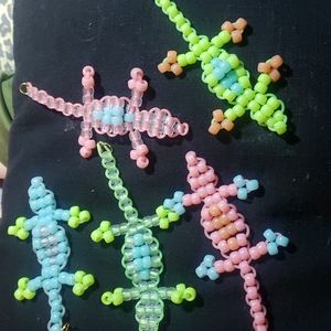 Glow in the dark beaded Geckos